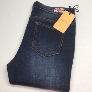 NWT MACHINE FACTORY DISTRESS MID-RISE SKINNY JEANS 7/29x30 ⭐️